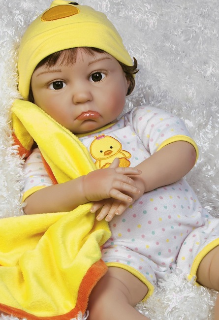 Paradise Galleries didn't promote this doll as a boy or a girl; it was a neutral creation.