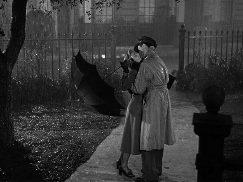 Doomed lovers in “Waterloo Bridge,” despite the good-luck doll