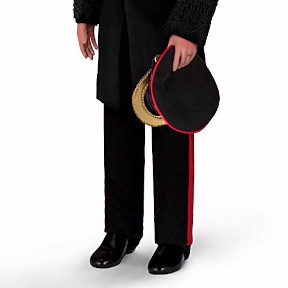 Close-up of Harry doll uniform